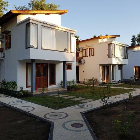 Kondo Villa Labuhan Pandan エクステリア 写真